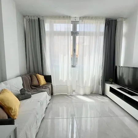 Graciano's Sea House Apartmán